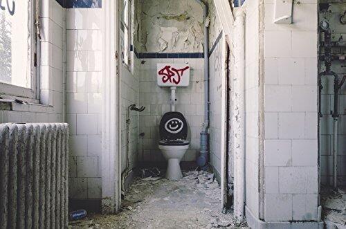Toilet Bums: A Horror Novella