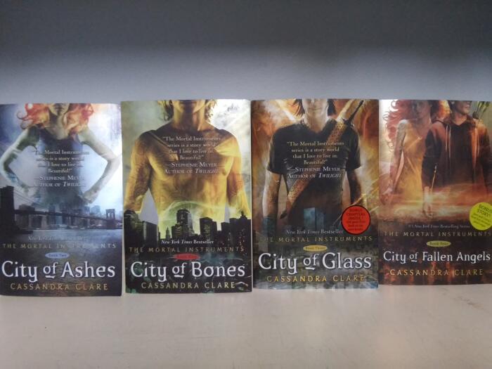 The Mortal Instruments [Boxed Set] Vol. 1-4; City of Bones, Ashes, Glass, & Fallen Angels