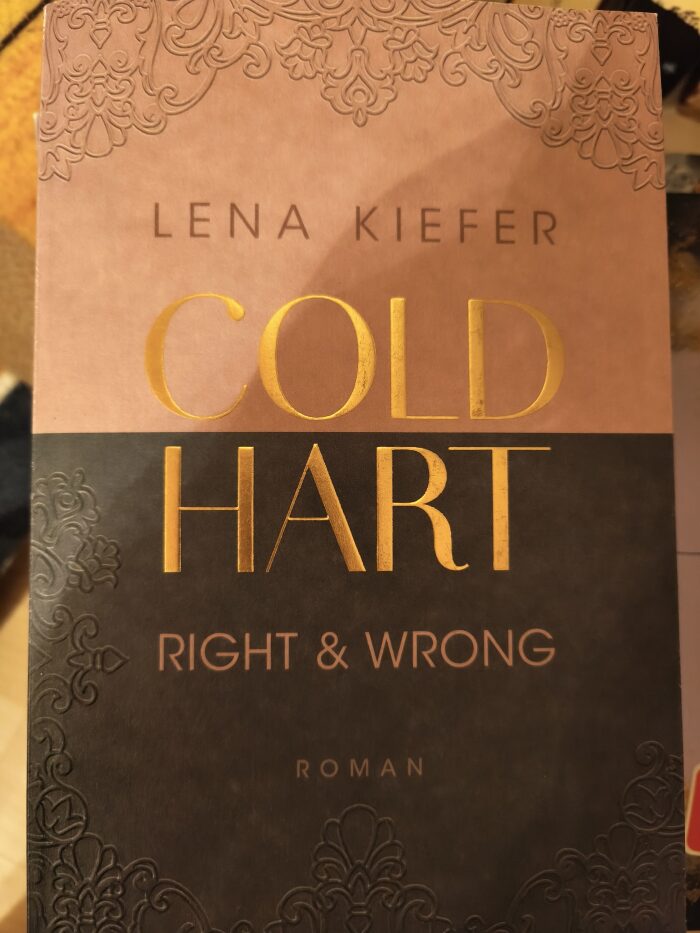 Cold Hart Right&Wrong