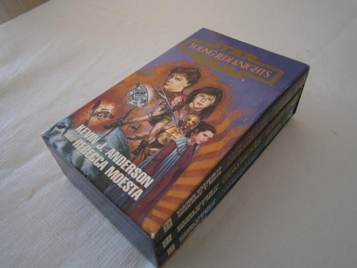 YOUNG JEDI KNIGHTS 1995 (Boxed Set) Shadow Academy, The Lost Ones, Heirs of Force.