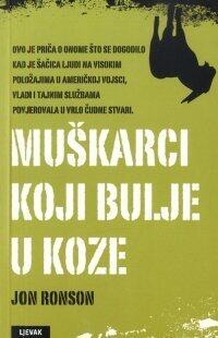 Muškarci koji bulje u koze
