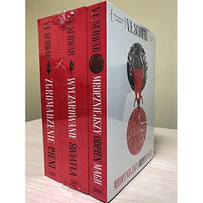 Pakiet Odcienie magii. Tomy 1-3