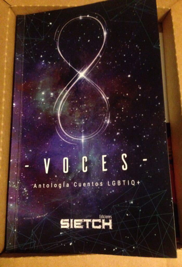 8 voces