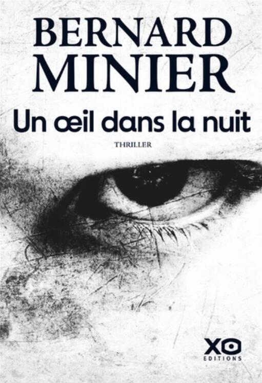 Un œil dans la nuit
