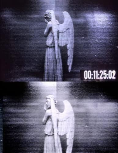 CHRISTMAS PRESENT UNDER $10 | The Weeping Angels | Doctor Who | Don't Blink | Sci - Fi | Science Fiction | Notebook: 8.5 x 11 | College Ruled | ... Side Make One Scene Of The Weeping Angels