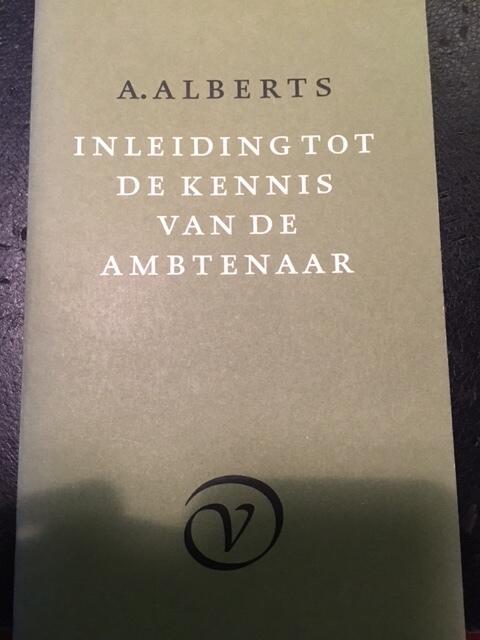 Inleiding tot de kennis van een ambtenaar