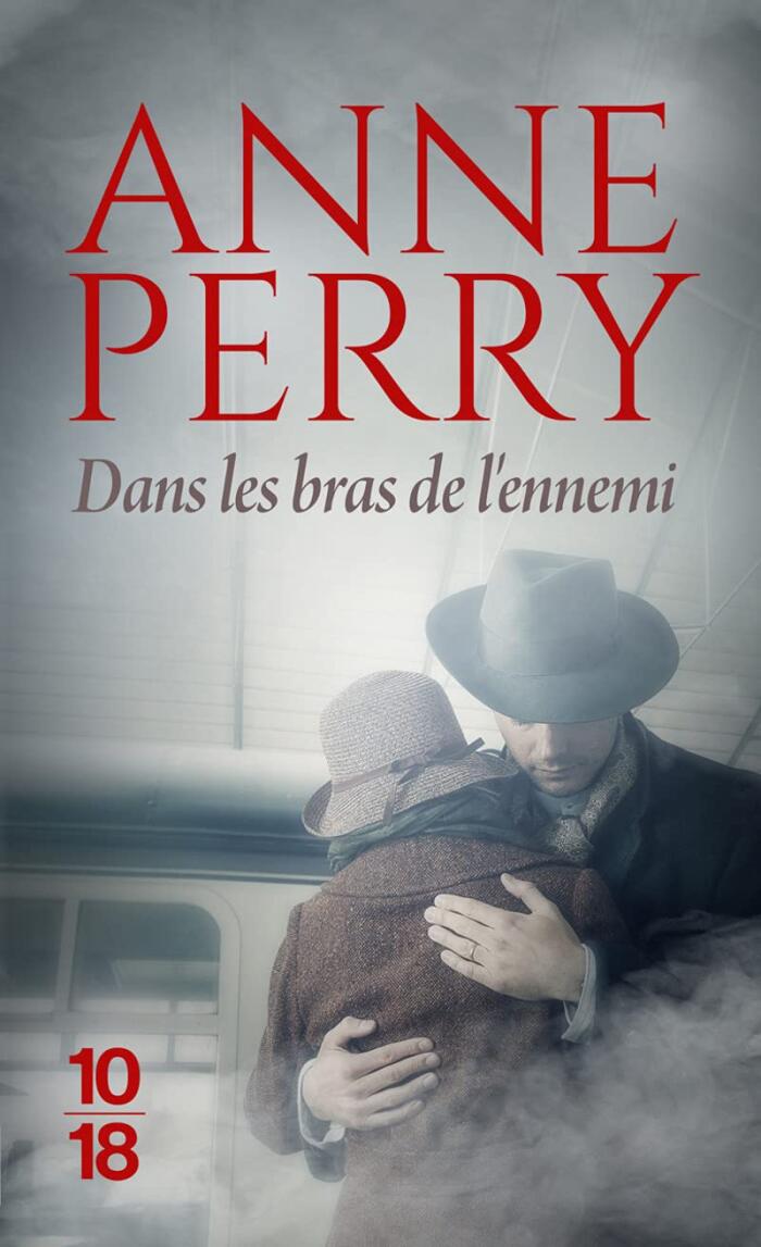Dans les Bras de l'Ennemi