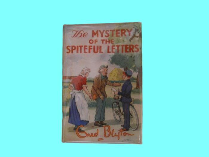 Rare The Mystery of the Spiteful Letters [Paperback] Blyton, Enid Illustrated by J Abbey