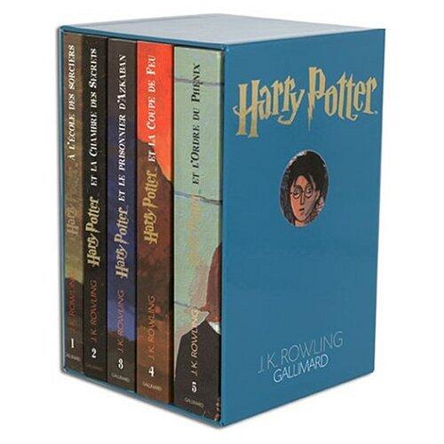 Coffret Harry Potter en 5 Volumes: Harry Potter a l'Ecole des Sorciers / Harry Potter et la Chambre aux Secrets / Harry Potter et le Prisonnier d'Azkaban / Harry Potter et la Coupe de Feu / Harry Potter et l'Ordre du Phenix : Harry Potter Deluxe Boxed ...