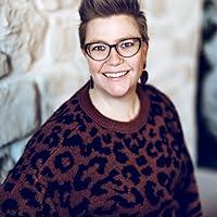 Elana Johnson