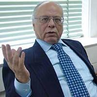 عاطف الغمري