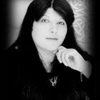 Maggie Furey