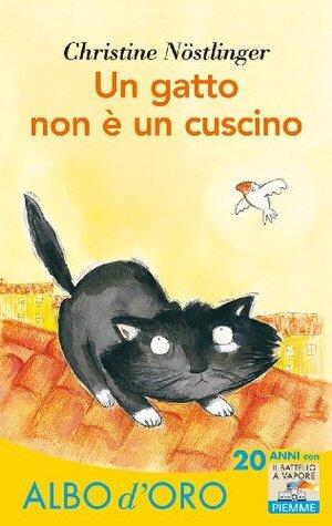 Un gatto non è un cuscino