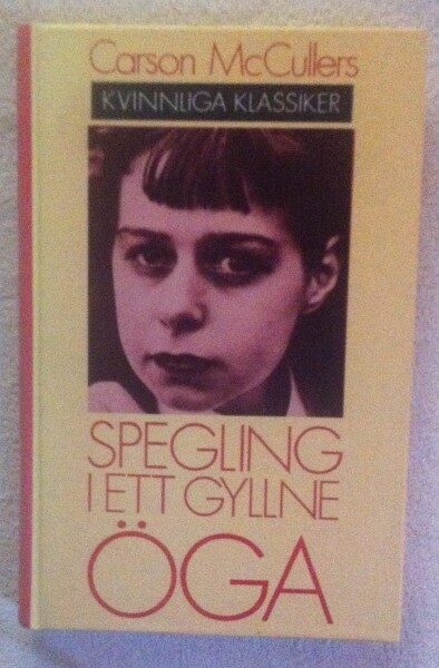 Spegling i ett gyllne öga