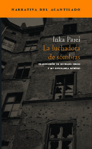 La luchadora de sombras