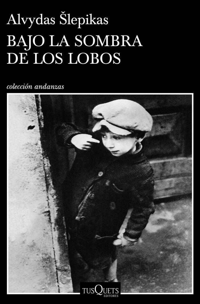 Bajo la Sombra de los Lobos (Andanzas)