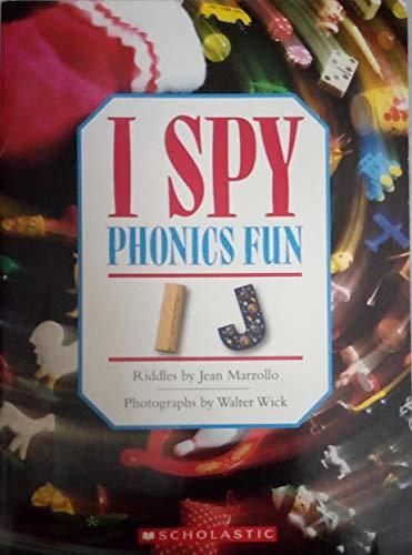 I Spy Phonics Fun: I J