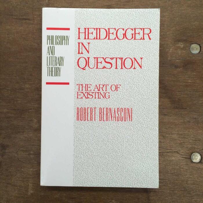 Heidegger in Question: The Art of Existing