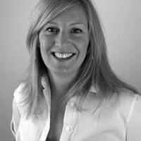 Jennifer L. Knox