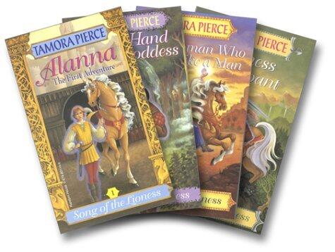 The Song of the Lioness Quartet: Alanna: The First Adventure / In the Hand of the Goddess / The Woman Who Rides Like a Man / Lioness Rampant by Tamora Pierce