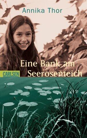 Eine Bank Am Seerosenteich