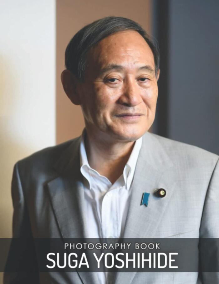 Photography Book: High-Resolution Images of Characters