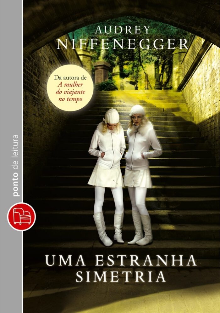 Uma Estranha Simetria
