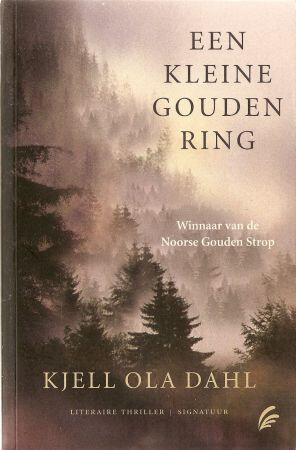Een kleine gouden ring