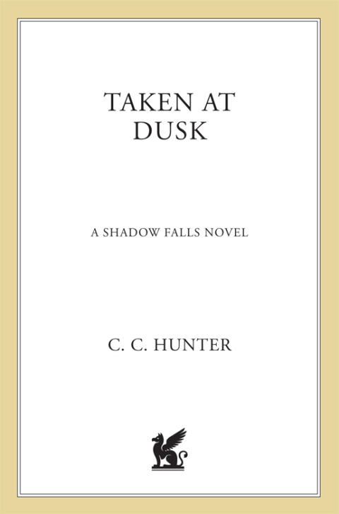 Taken at Dusk: A Shadow Falls Novel