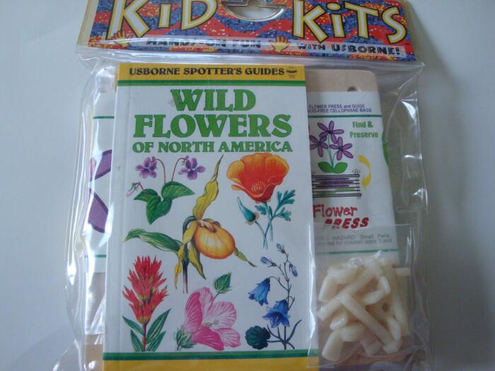 Spotter's Guide to Wild Flowers of North America
