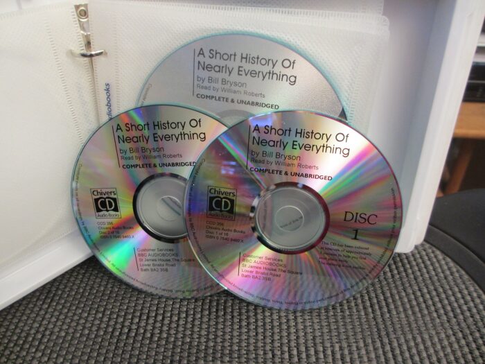 A Short History of Nearly Everything / Unabridged on CDS