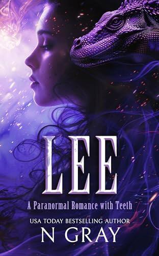 Lee: A paranormal romance with teeth!