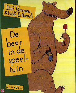 De beer in de speeltuin