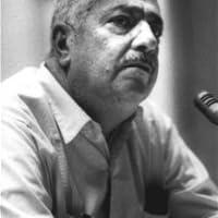José Luis González