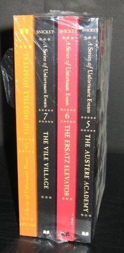 A Series of Unfortunate Events Pack (Books 5-8) (Series of Unfortunate Events) by Lemony Snickett (2004) Paperback