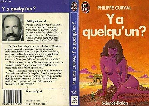 Y'a quelqu'un ? ***