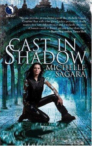 Cast in Shadow (Chronicles of Elantra) by Michelle Sagara (2006) Mass Market Paperback