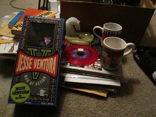 2013 REVISION: What To Buy at Garage Sales, Estate Sales, and Auctions that WILL SELL At eBay and Amazon in 2013, updated--Plus tips on what not to buy