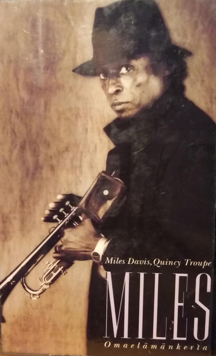 Miles: Omaelämänkerta