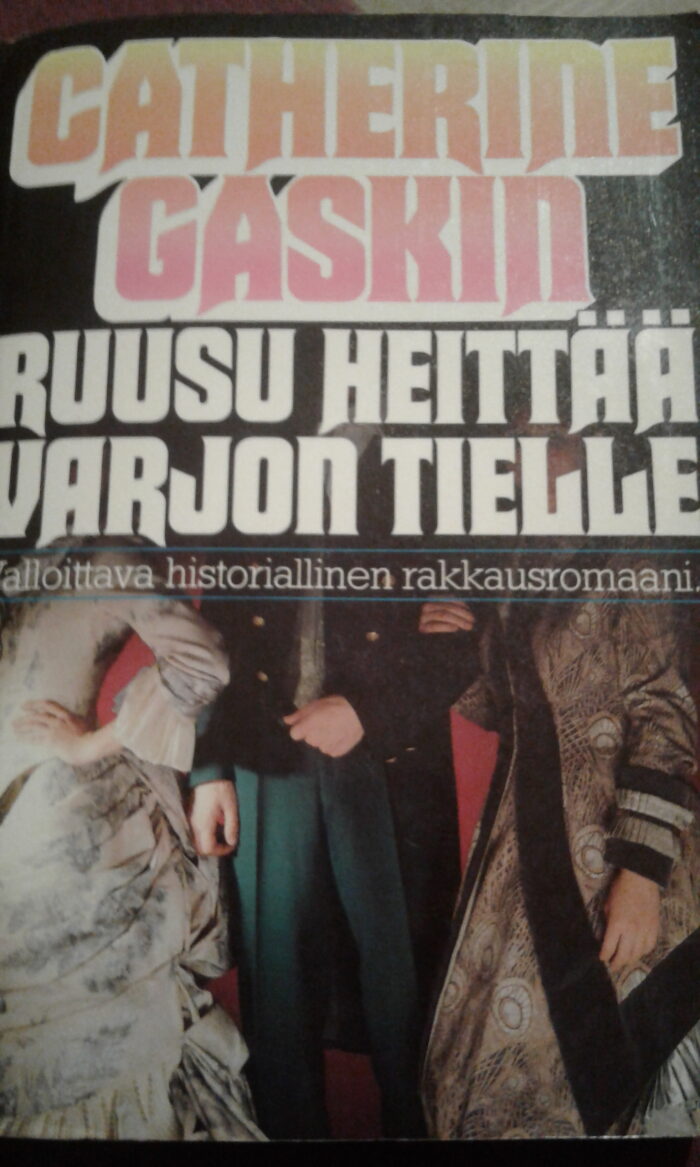 Ruusu heittää varjon tielle